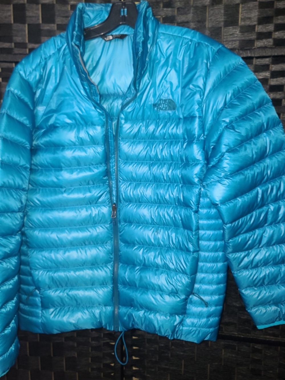 The North Face bright teal Summit Breithorn Down Jacket size M NWOT